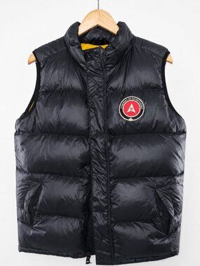 Hudsons Bay X Moose Knuckles - Company of Adventurers - Down Vest